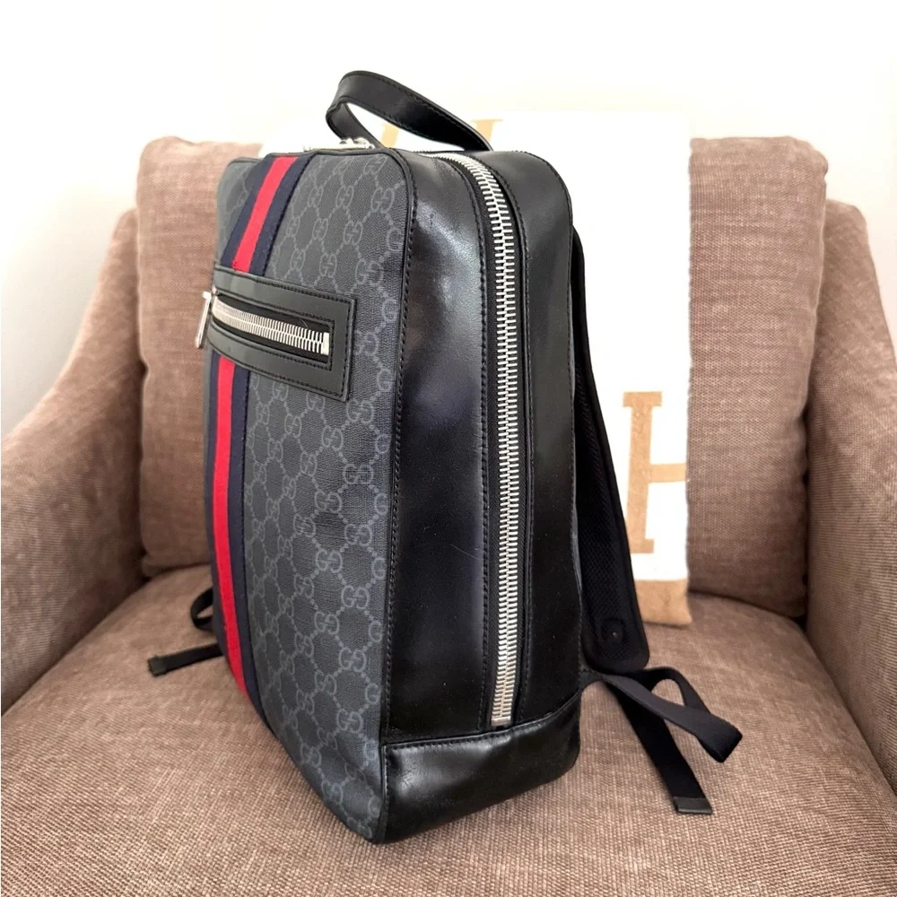 Authentic Gucci GG Supreme Canvas Backpack black grey canvas unisex bag